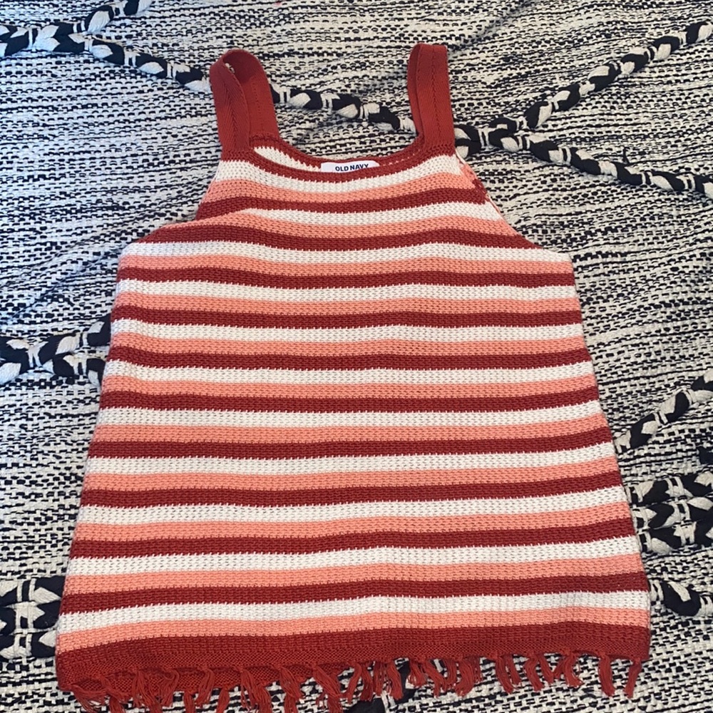 Girls knit too